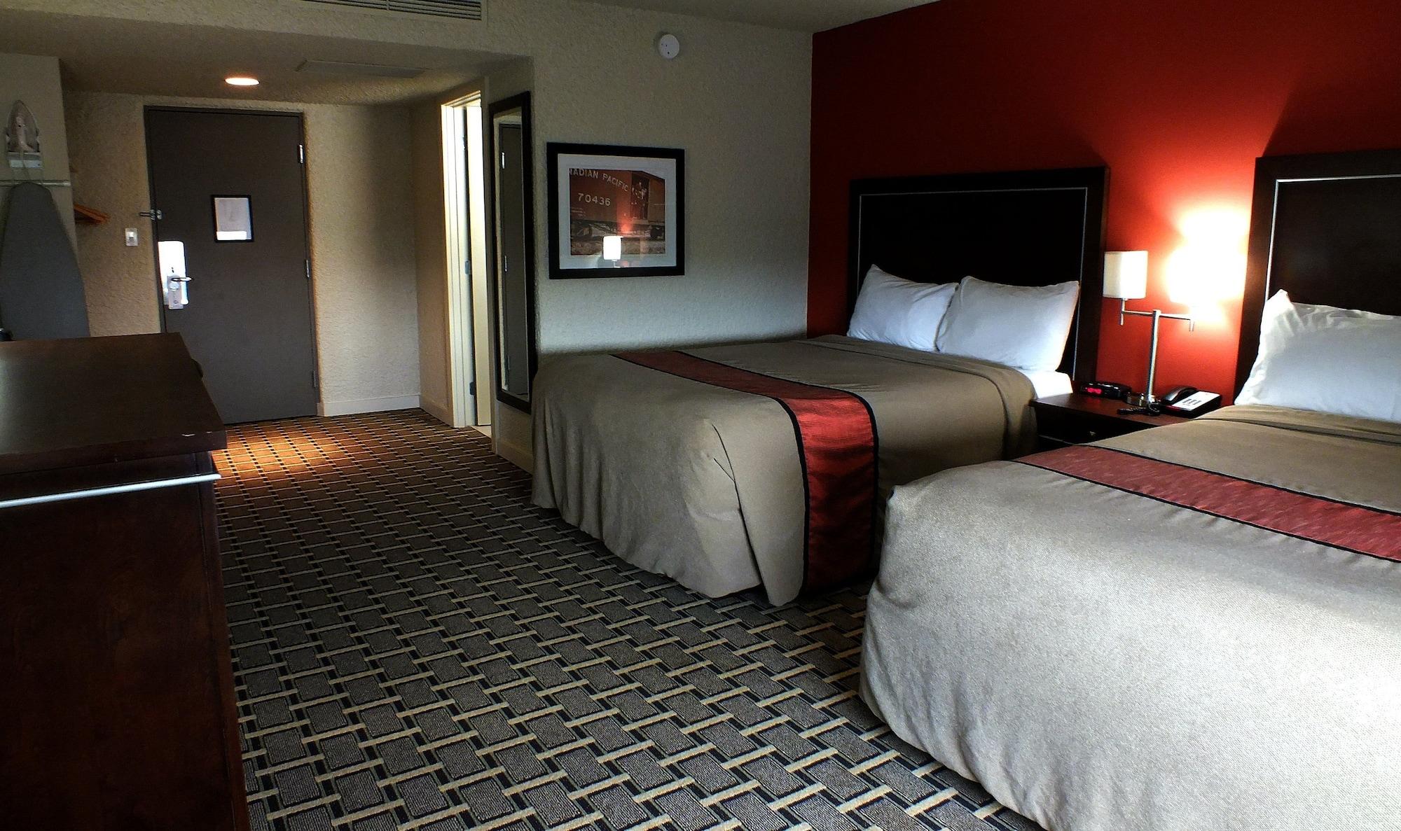 Ramada By Wyndham Edmonton Yellowhead Nw Bagian luar foto