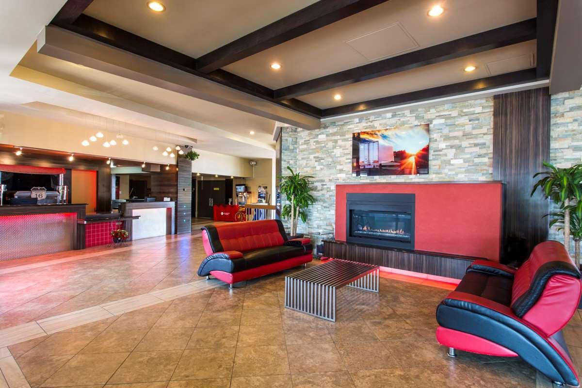 Ramada By Wyndham Edmonton Yellowhead Nw Bagian luar foto