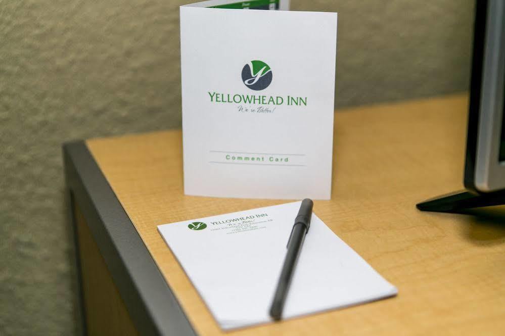 Ramada By Wyndham Edmonton Yellowhead Nw Bagian luar foto